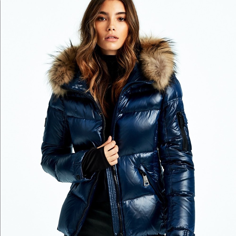 ❗️SOLD❗️USED SAM Blake Fur-Trim Short Down Coat